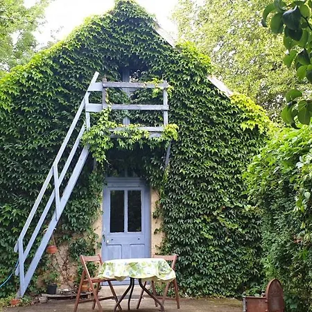 Maison Fleurie Holiday home *